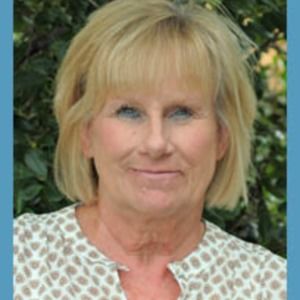 Meet your Posher, Debbie